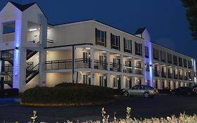 Days Inn By Wyndham Marietta-Atlanta-Delk Road
